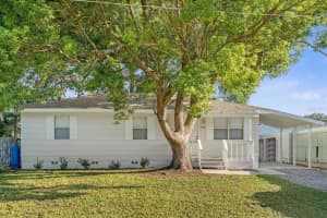 724 JEFFCOAT STREET, APOPKA, FL 32703 Sold 12/16/24