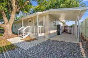 724 JEFFCOAT STREET, APOPKA, FL 32703 Sold 12/16/24