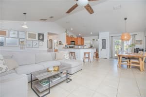 625 EASTERN AVENUE, SAINT CLOUD, FL 34769 Sold 10/04/24