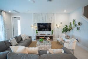 208 AUBURN AVENUE, KISSIMMEE, FL 34747 Sold 01/20/25