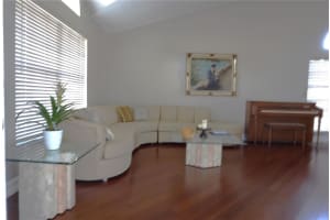 1221 GREEN VALLEY COURT, APOPKA, FL 32703 Sold 09/16/24