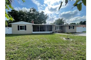 211 LANTANA DRIVE, ORLANDO, FL 32807 Sold 05/10/25