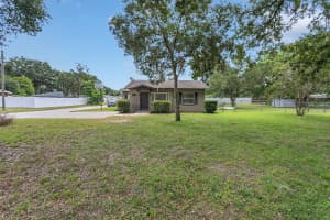 1301 CENTER STREET, EUSTIS, FL 32726 Sold 11/04/24