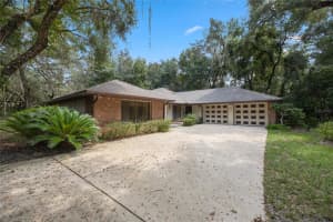 185 RIVER OAKS CIRCLE, SANFORD, FL 32771 Sold 09/28/24