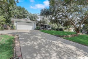 2549 COUNTRY CLUB ROAD, EUSTIS, FL 32726 Sold 11/08/24