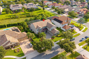 7331 WILD BLACKBERRY TRAIL, WINTER GARDEN, FL 34787 Sold 09/30/24