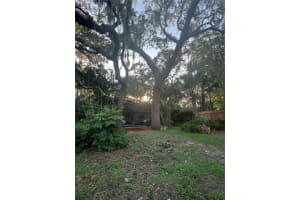 8085 SWEETGUM LOOP, ORLANDO, FL 32835 Sold 12/20/24