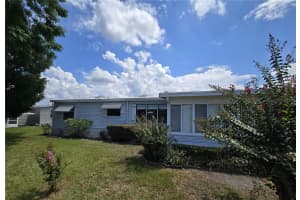 2729 LAKE GRASSMERE COURT, ZELLWOOD, FL 32798 Sold 11/15/24