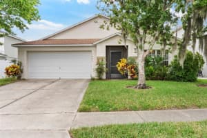 1023 SENECA FALLS DRIVE, ORLANDO, FL 32828 Sold 01/17/25