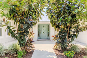 17500 LAKE JEM ROAD, MOUNT DORA, FL 32757 Sold 02/03/25