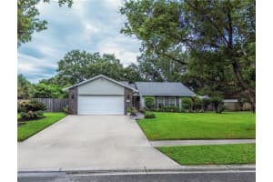 2513 CREEKVIEW CIRCLE, OVIEDO, FL 32765 Sold 10/23/24