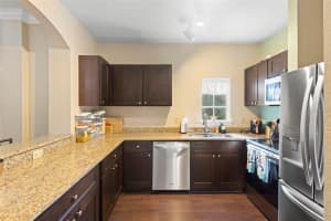168 VILLA DI ESTE TERRACE, LAKE MARY, FL 32746 Sold 10/03/24