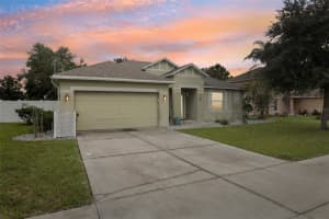 7637 PARK HILL AVENUE, LEESBURG, FL 34748 Sold 10/23/24