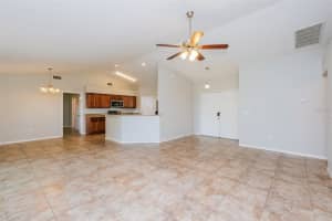 8125 OAKHURST BOULEVARD, LAKELAND, FL 33810 - MLS#MFRO6235168