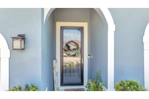 516 SEATTLE SLEW DRIVE, DAVENPORT, FL 33837 Sold 11/12/24