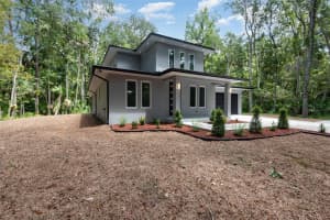 260 STONER ROAD, WINTER SPRINGS, FL 32708 Sold 12/03/24