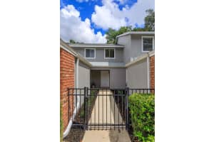 631 LAUREL OAK LANE, ALTAMONTE SPRINGS, FL 32701 Sold 03/10/25