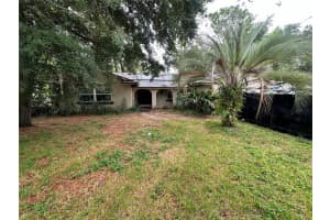 102 HUNTSWOOD COURT, LONGWOOD, FL 32750 Sold 09/09/24
