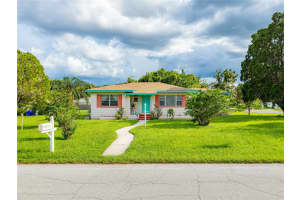 703 LOWELL STREET, LAKELAND, FL 33805 Sold 02/14/25