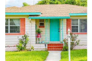 703 LOWELL STREET, LAKELAND, FL 33805 Sold 02/14/25