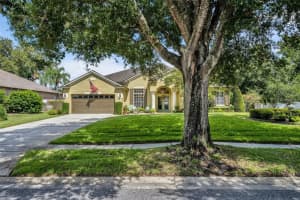 828 PALMETTO TERRACE, OVIEDO, FL 32765 Sold 09/16/24