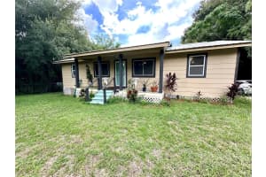 712 LAKE PLEASANT ROAD, APOPKA, FL 32703 Sold 12/13/24