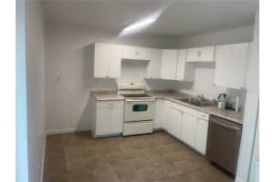 631 GRANDIFLORA DRIVE, ORLANDO, FL 32811 Sold 04/14/25