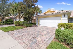 11804 ASTILBE DRIVE, ORLANDO, FL 32827 Sold 02/25/25