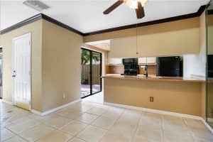 5268 WILLOW COURT, ORLANDO, FL 32811 Sold 01/08/25