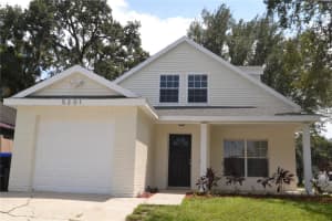5201 REGAL OAK CIRCLE, ORLANDO, FL 32810 Sold 11/01/24