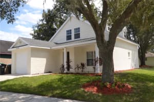 5201 REGAL OAK CIRCLE, ORLANDO, FL 32810 Sold 11/01/24