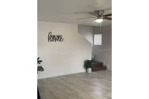 5201 REGAL OAK CIRCLE, ORLANDO, FL 32810 Sold 11/01/24