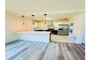 309 MAPLE AVENUE, KISSIMMEE, FL 34741 Sold 04/02/25
