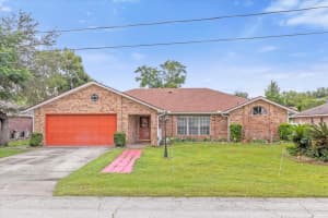 897 Vicksburg St, DELTONA
