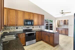 11141 CYPRESS LEAF DRIVE, ORLANDO, FL 32825 Sold 10/25/24