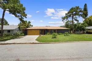 2243 PINE VIEW CIRCLE, SARASOTA, FL 34231 Sold 10/07/24