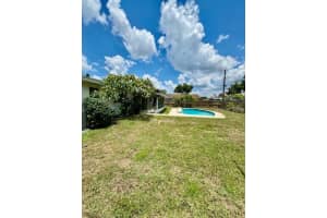 5142 LAKE MIRIAM CIRCLE, LAKELAND, FL 33813 Sold 09/23/24