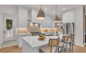 1830 PINEVIEW CIRCLE, WINTER PARK, FL 32792 Sold 12/14/24