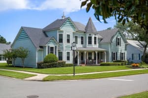 412 COURTLEA OAKS BOULEVARD, WINTER GARDEN, FL 34787 Sold 11/22/24
