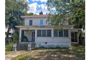 611 GROVE STREET, EUSTIS, FL 32726 Sold 11/04/24