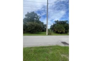 OAK ST, DAYTONA BEACH, FL 32114 Sold 08/08/25