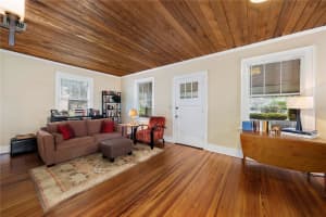 823 PRINCETON STREET, ORLANDO, FL 32804 Sold 10/30/24