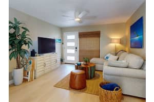 821 9TH AVENUE, NEW SMYRNA BEACH, FL 32169 - MLS#MFRO6237161