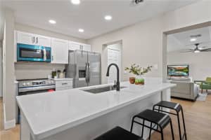 1008 NARCISSUS LANE, ORLANDO, FL 32825 Sold 10/03/24