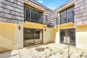 2937 POPLAR AVENUE, LEESBURG, FL 34748 Sold 01/10/25