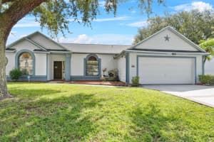 4939 HOLLY BAY WAY, ORLANDO, FL 32829 Sold 10/15/24