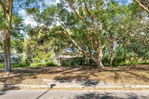 2313 LOCH LOMOND DRIVE, WINTER PARK, FL 32792 Sold 02/04/25