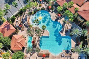12539 FLORIDAYS RESORT DRIVE, ORLANDO, FL 32821 Sold 01/07/25