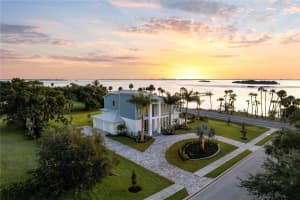 4861 HONEYRIDGE LANE, MERRITT ISLAND, FL 32952 Sold 06/28/25