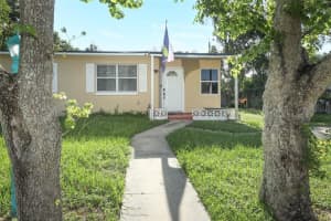 1399 WHITEWOOD DRIVE, DELTONA, FL 32725 Sold 11/12/24